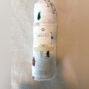 Powder party - ski- little unicorn swaddle